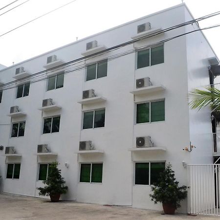 Hotel Lola Natividad Vigan Exteriör bild