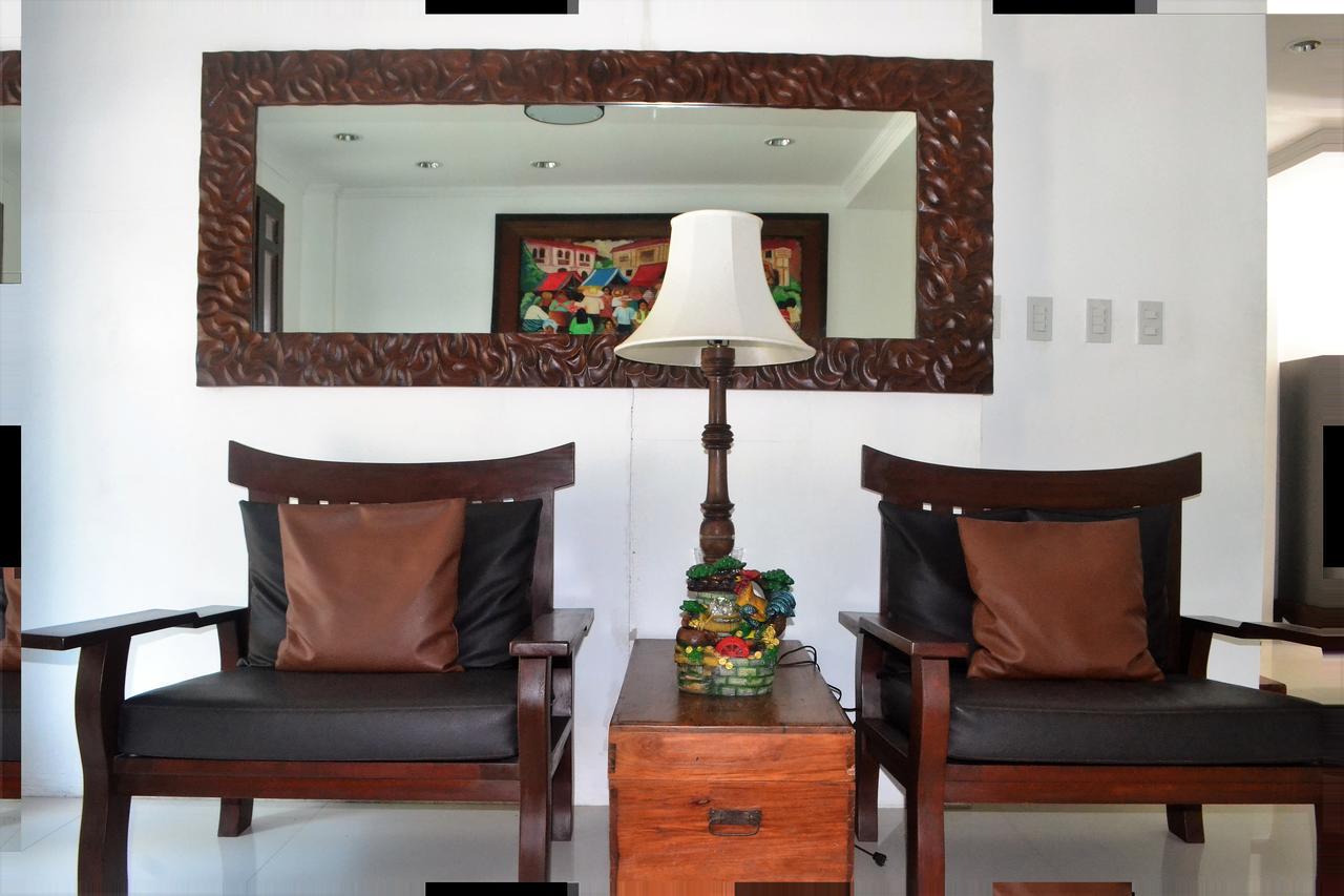 Hotel Lola Natividad Vigan Exteriör bild